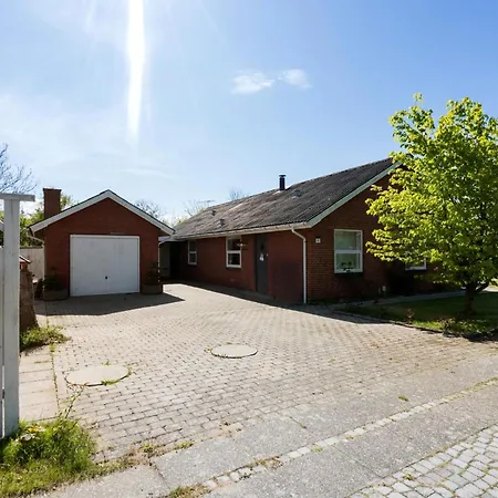 3 Bedroom In Дом отдыха