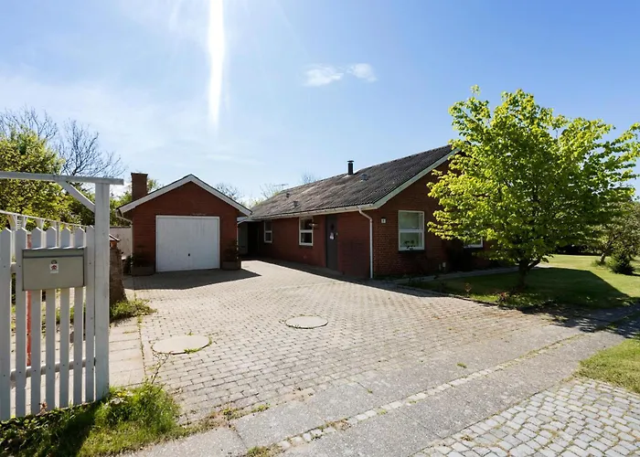 3 Bedroom In Дом отдыха